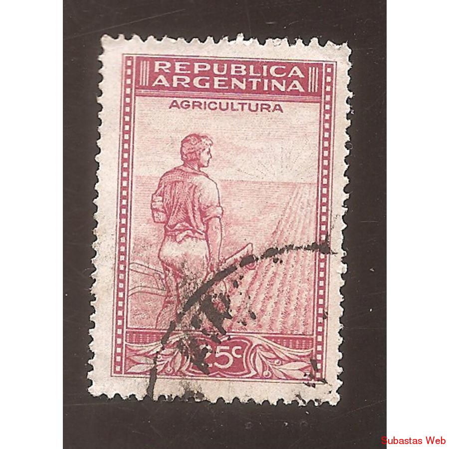 ARGENTINA  1945(MT451)  LABRADOR  SIN FILIGRANA,  USADA