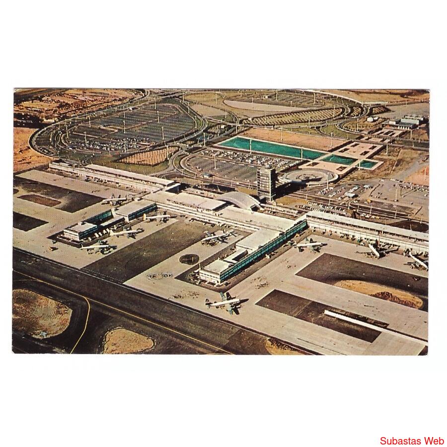 AERIAL VIEW OF NEW YORK INTERNATIONAL AIRPORT