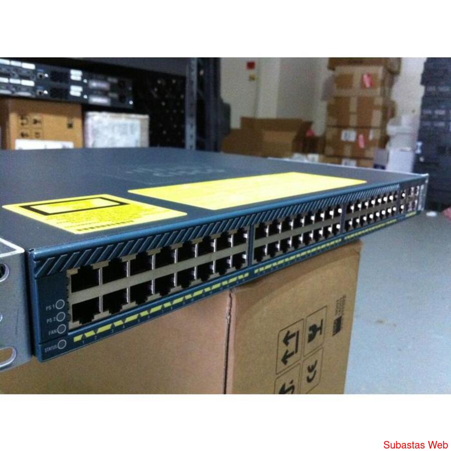 Switch Cisco Catalyst 4948 - 48 puertos Giga