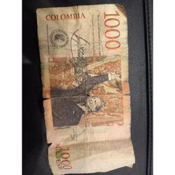 Billete de 1000 pesos colombianos antiguo