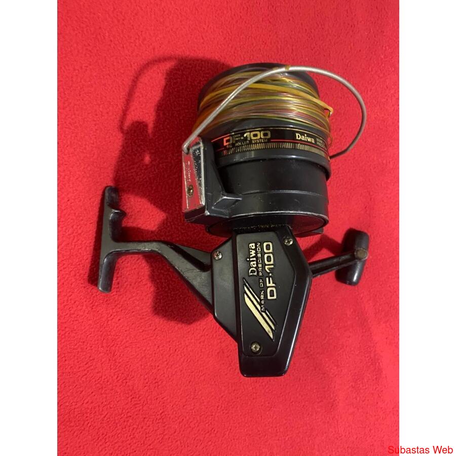 REEL DAIWA DF-100 NEGRO CON TANZA, USADO! Oferta opilarsur