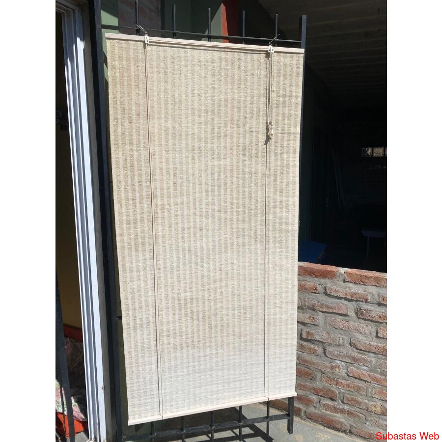 CORTINA ENROLLABLE IMPORTADA 75X1,90  opilarsur