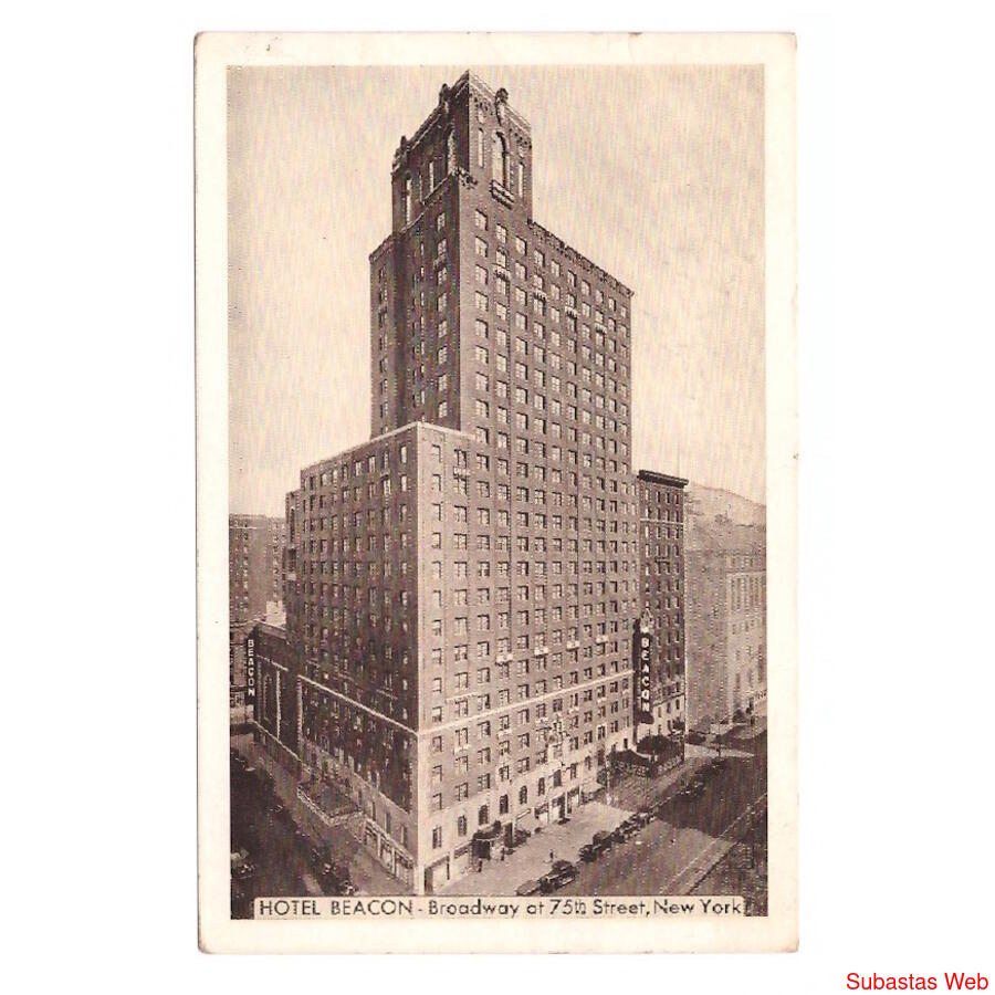 USA. New York. Hotel Beacon. Broadway at 75th Street. 1939.