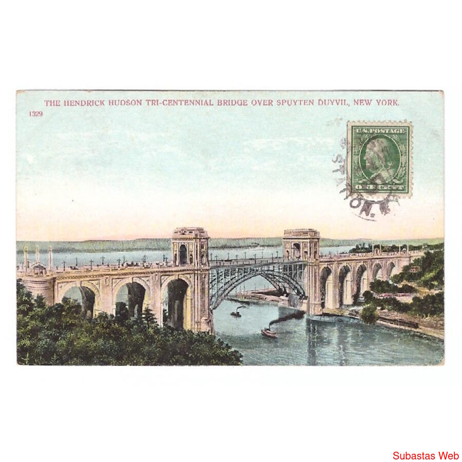 USA. New York. The Hendrick Hudson Tri-Centennial Bridge ove