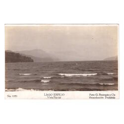 ARGENTINA. Lago Espejo. Vista Parcial.