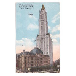 USA. New York City. Woolworth Building from City Hall Park. 