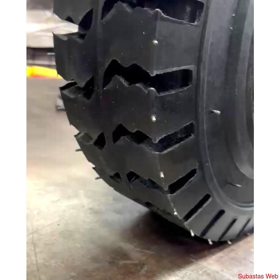 600X9 MACIZA TRACCION Rodamarsa tires